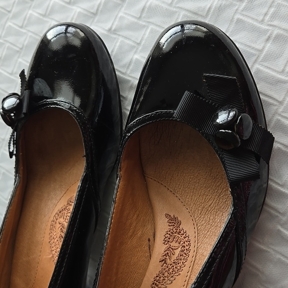 Sofft Elegant Black Patent Leather Women's Low Heels Minimalist Office Summer - Picture 11 of 12